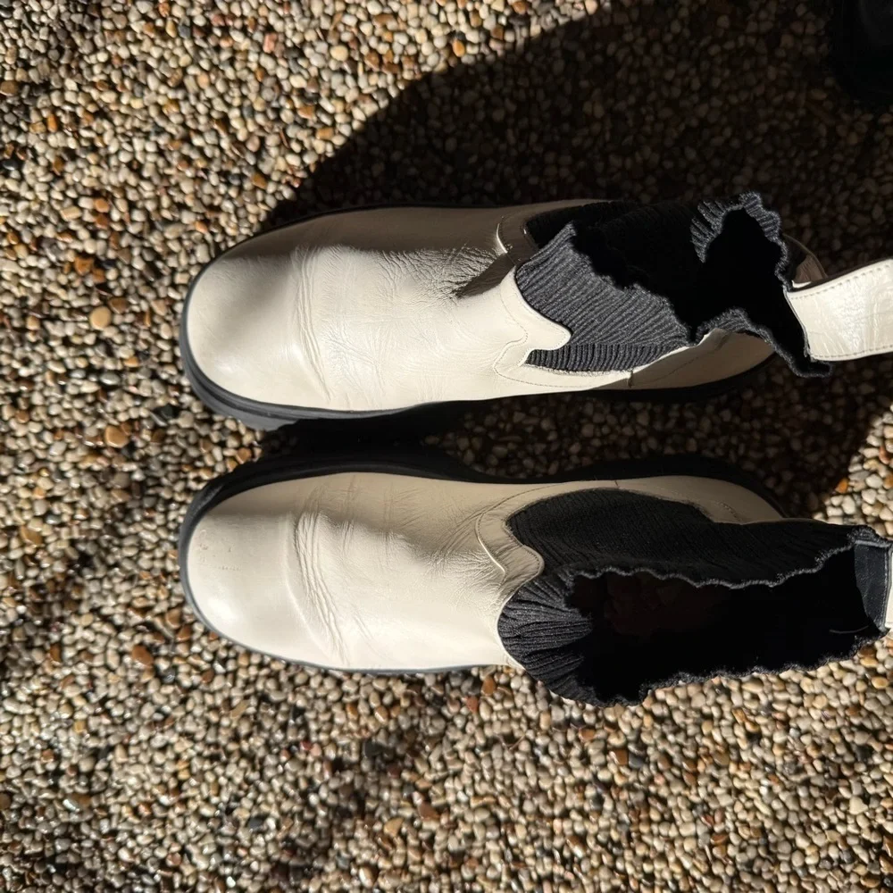 STAUD Bow Lug Sole Sock Ankle Boots CHUNKY LUG SOLE WHITE BLACK 38 ~ 8
